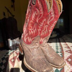 Nocona Boots